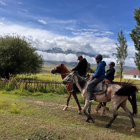 Kyzart Hotel & Horse Tours Bagysh 외부 사진