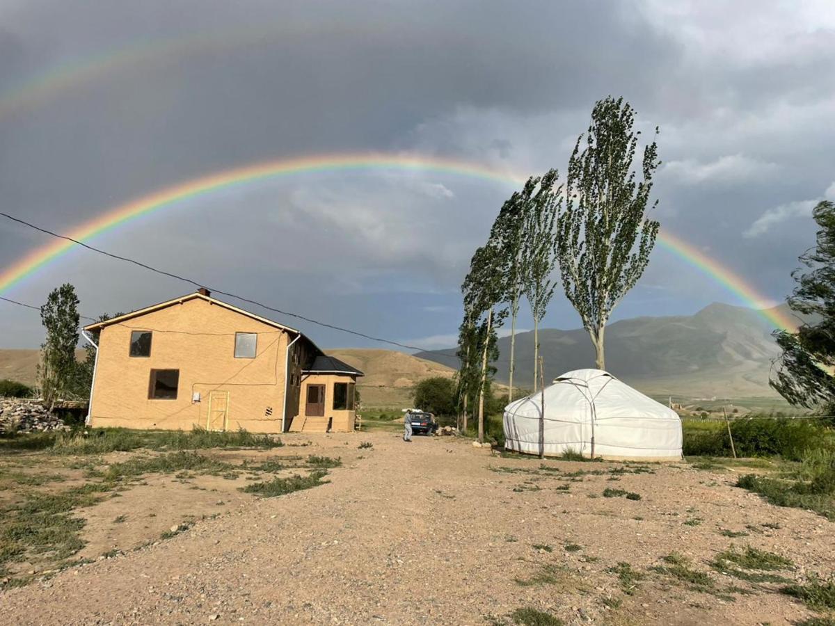 Kyzart Hotel & Horse Tours Bagysh 외부 사진