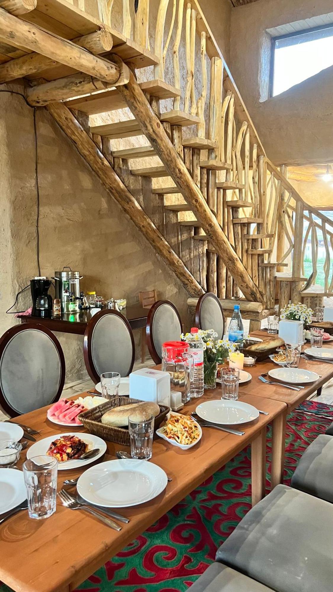 Kyzart Hotel & Horse Tours Bagysh 외부 사진